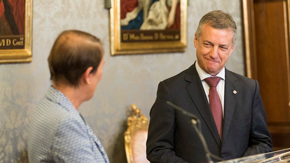 “Euskal Hiria”; El trampantojo de Atxaga