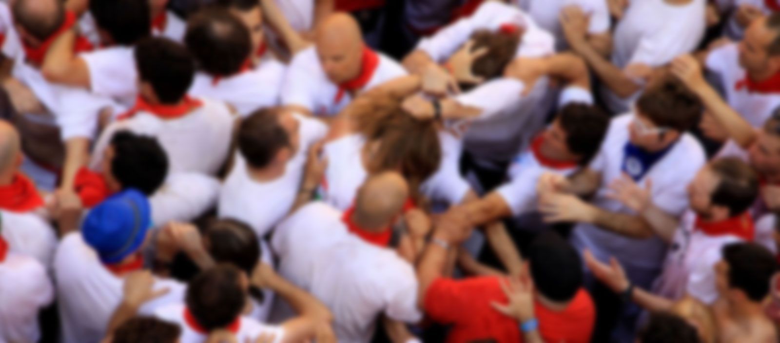 ¡Fiesta sí, política…según!