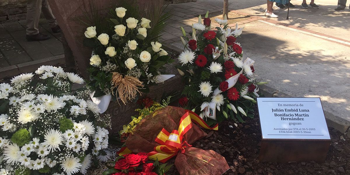 SCN en Sangüesa en el homenaje a los policías nacionales Julian Embid y Bonifacio Martín