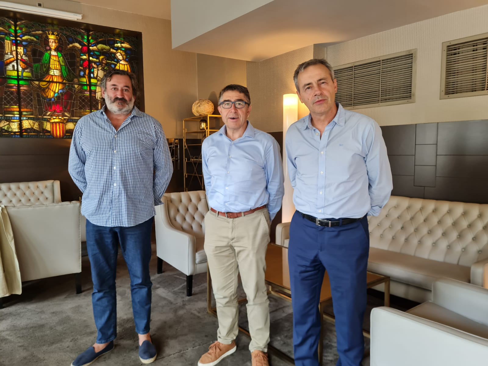 Sociedad Civil Navarra, con las víctimas