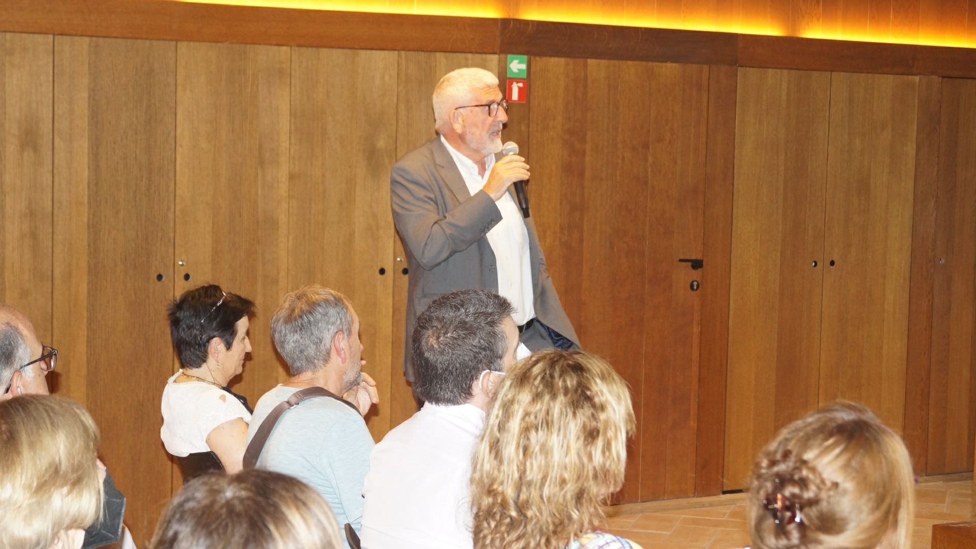 ¿Porqué la escuela no es un parque de atracciones?