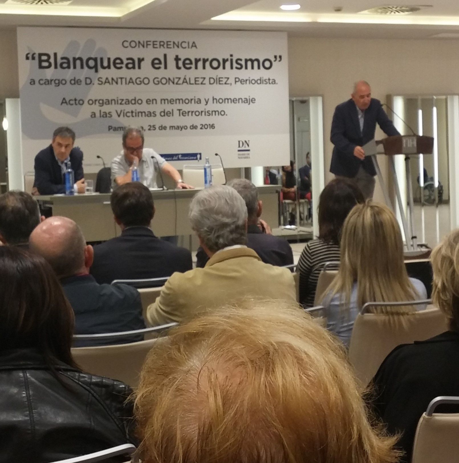Sociedad Civil Navarra acompaña a Fundación Tomas Caballero en el recuerdo a las víctimas del terrorismo