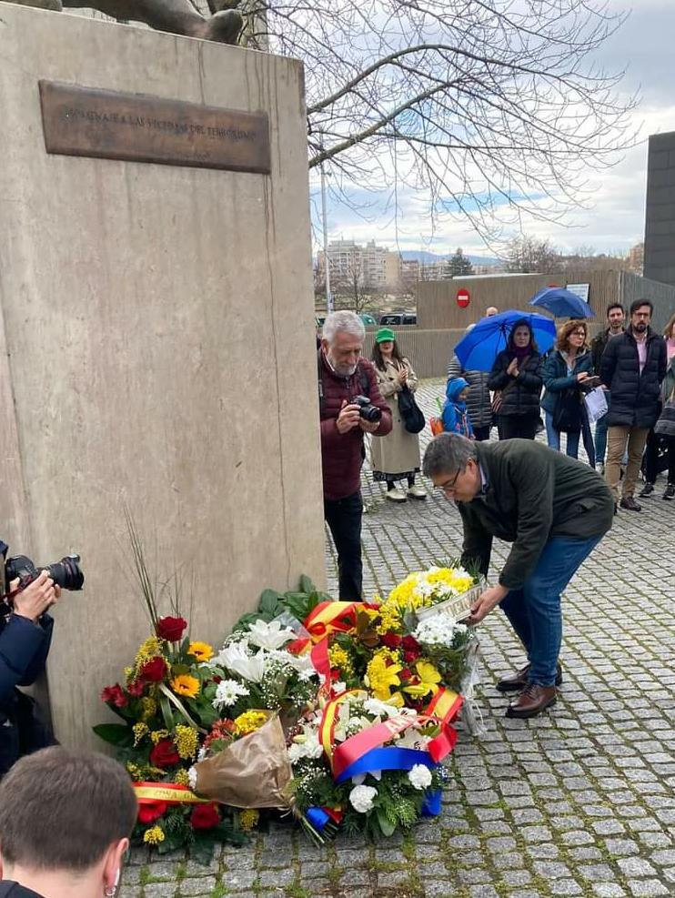 SCN participa en la ofrenda floral del Día Europeo de las Víctimas del Terrorismo