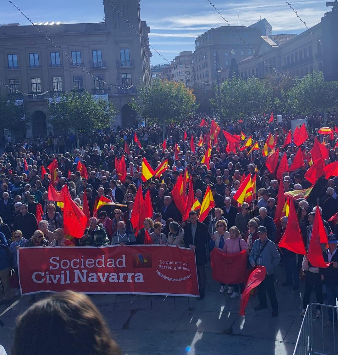 Vídeos y discursos de la concentración contra la amnistía