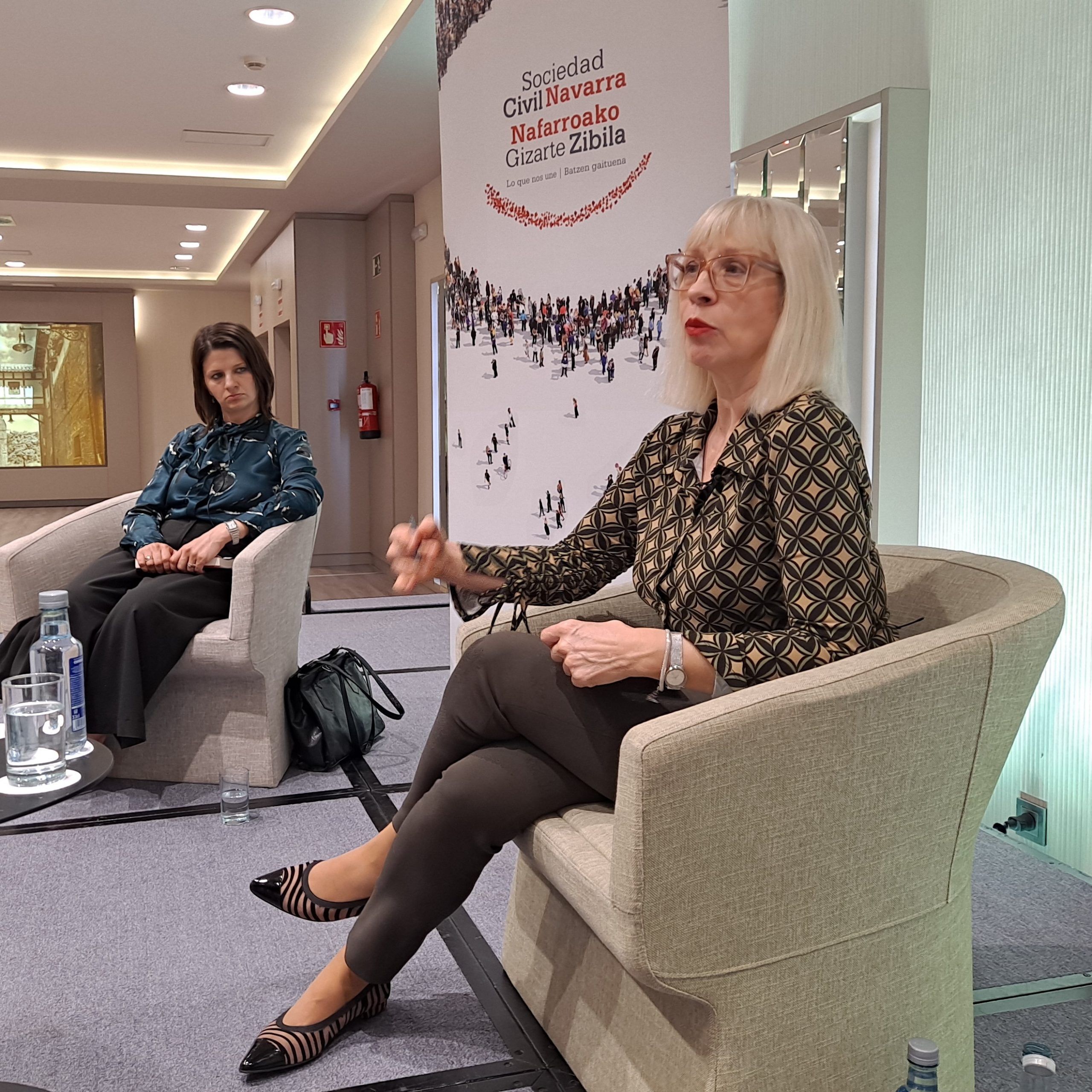 Video, resumen e imágenes de la charla de Mira Milosevich