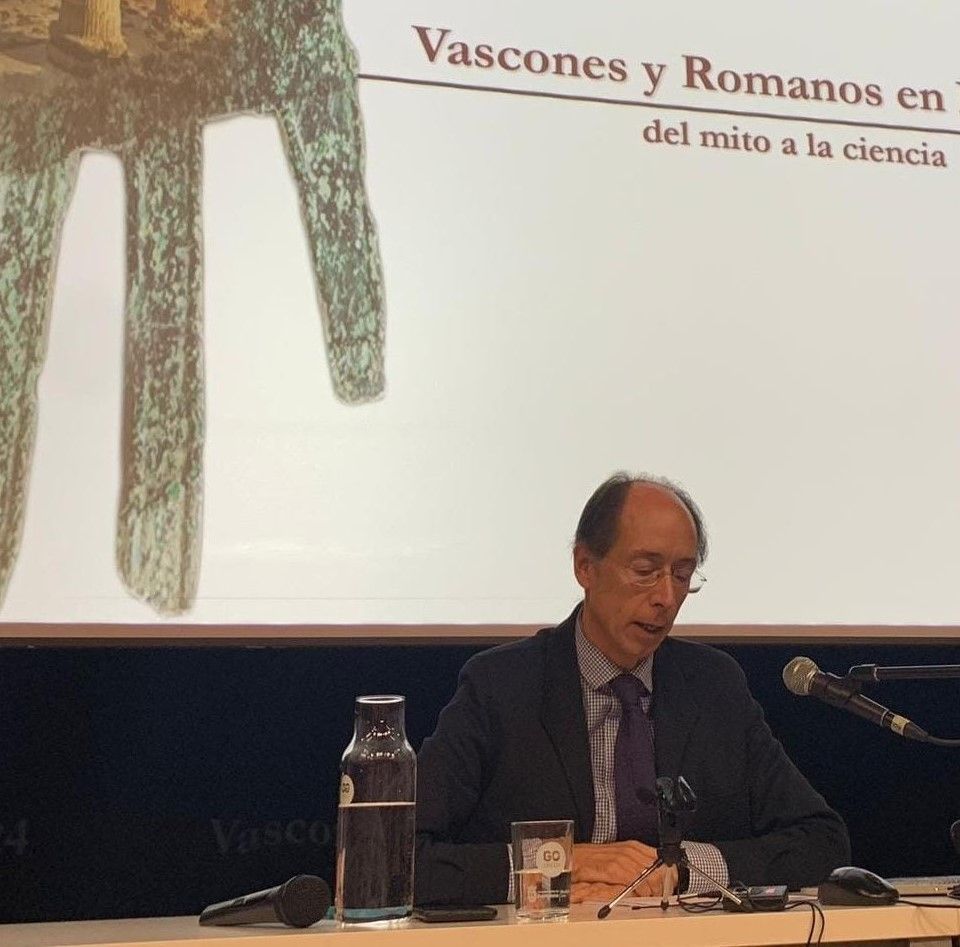Vídeo, diapositivas, fotos y resumen de la conferencia de Javier Andreu: «Vascones y romanos en Navarra»