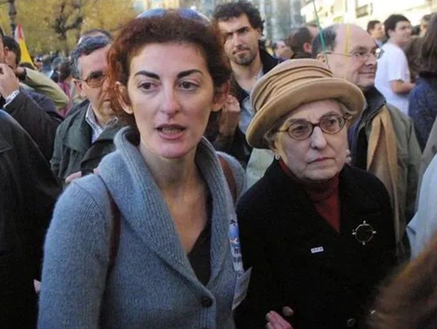 Aplazada la conferencia de Maite Pagaza por el fallecimiento de su madre, Pilar Ruiz Albisu